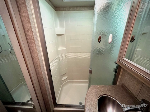 2021 Newmar Bay Star 3226 RV Photo 4