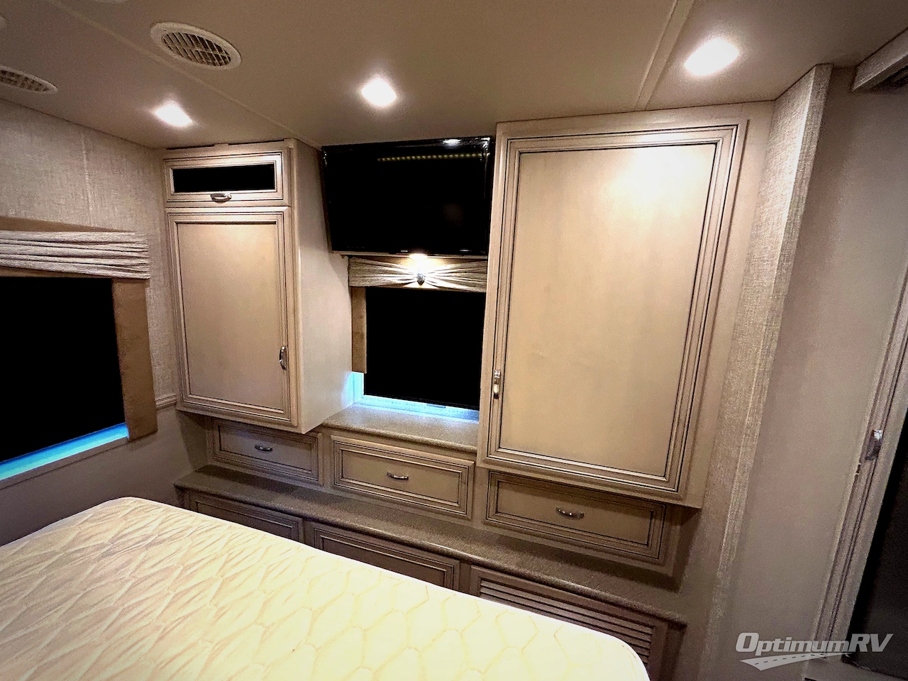 2021 Newmar Bay Star 3226 Photo 19