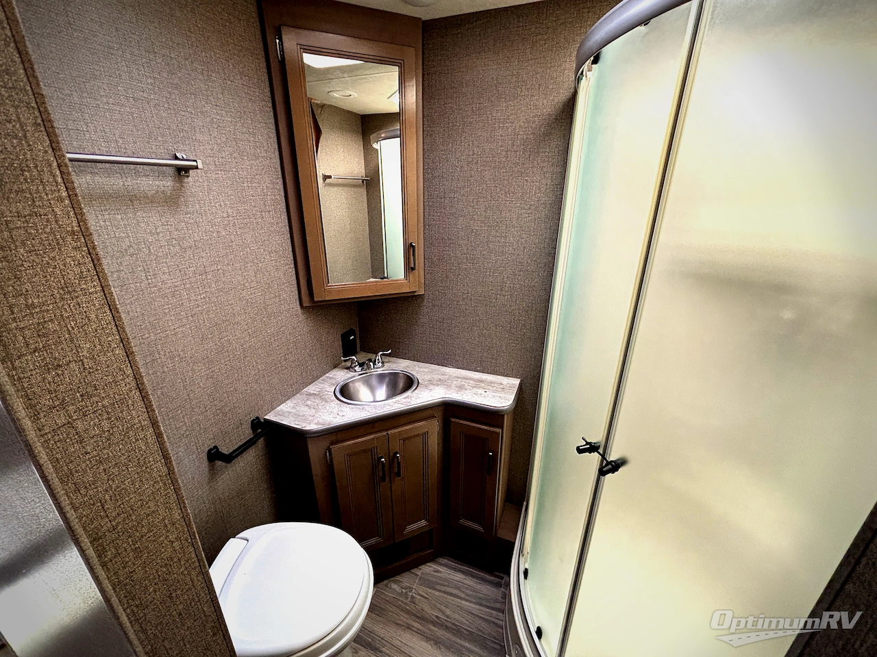 2020 Thor ACE 32.3 Photo 9