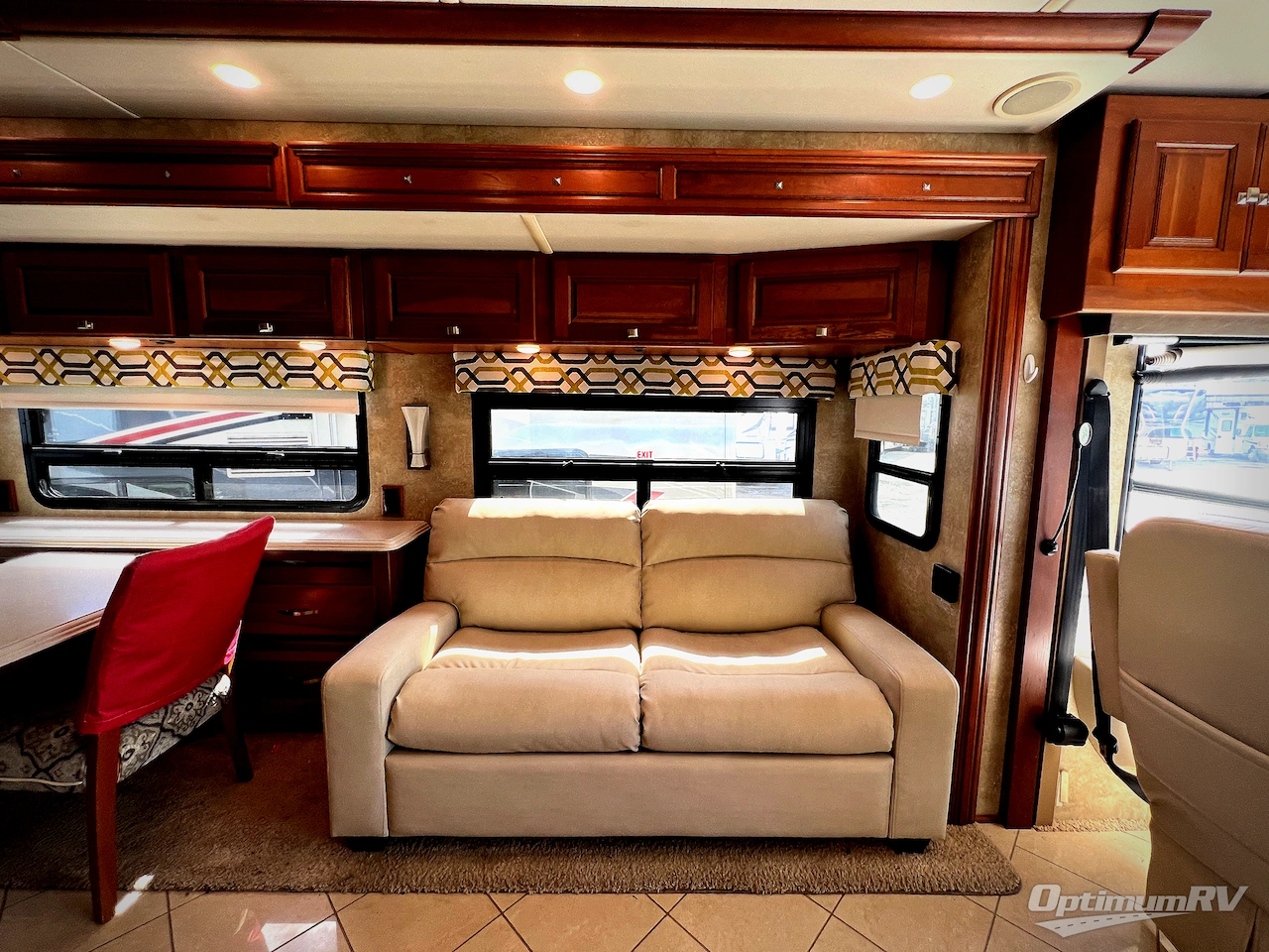 2014 Itasca Meridian 36M Photo 7