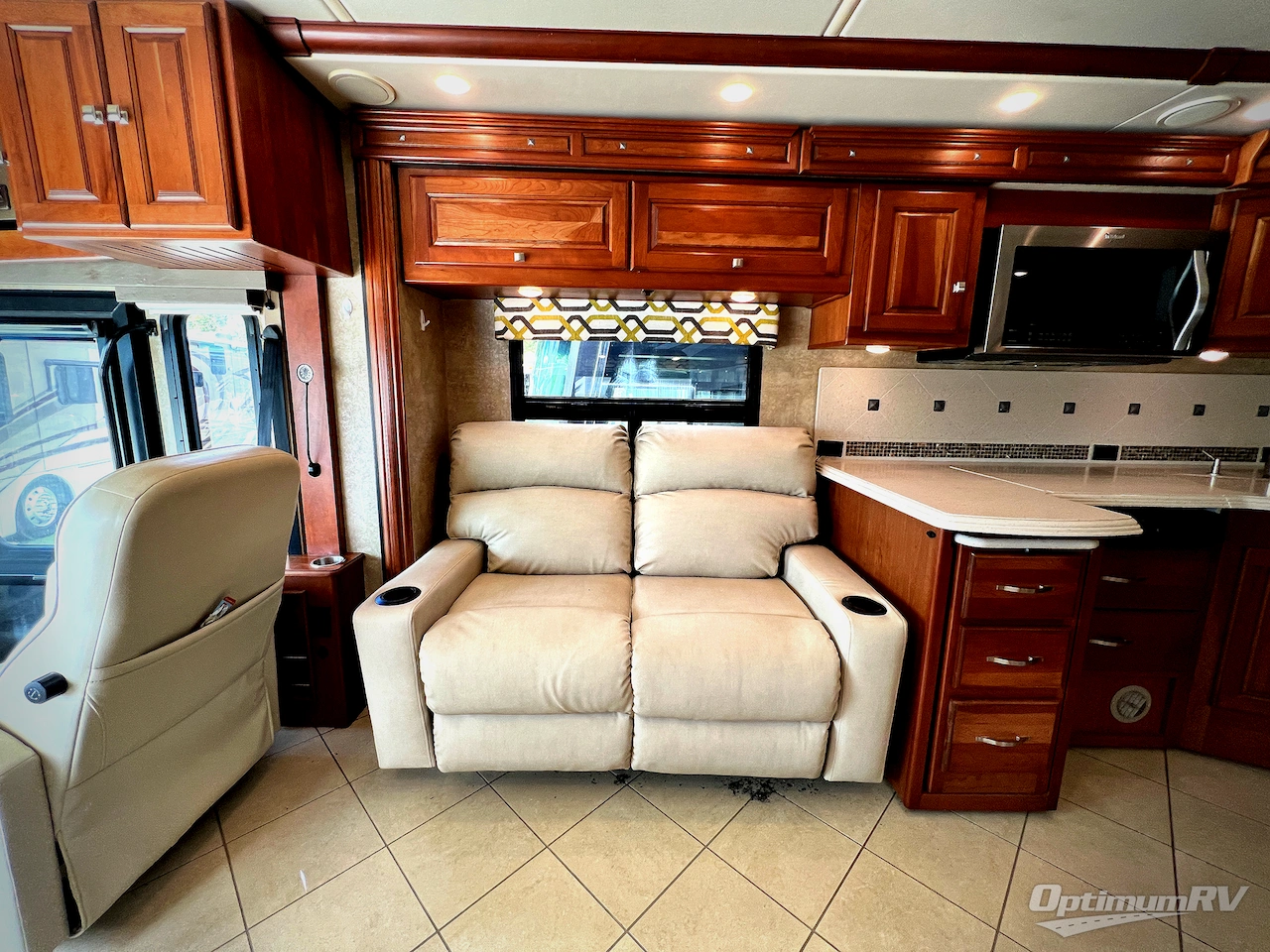2014 Itasca Meridian 36M Photo 6