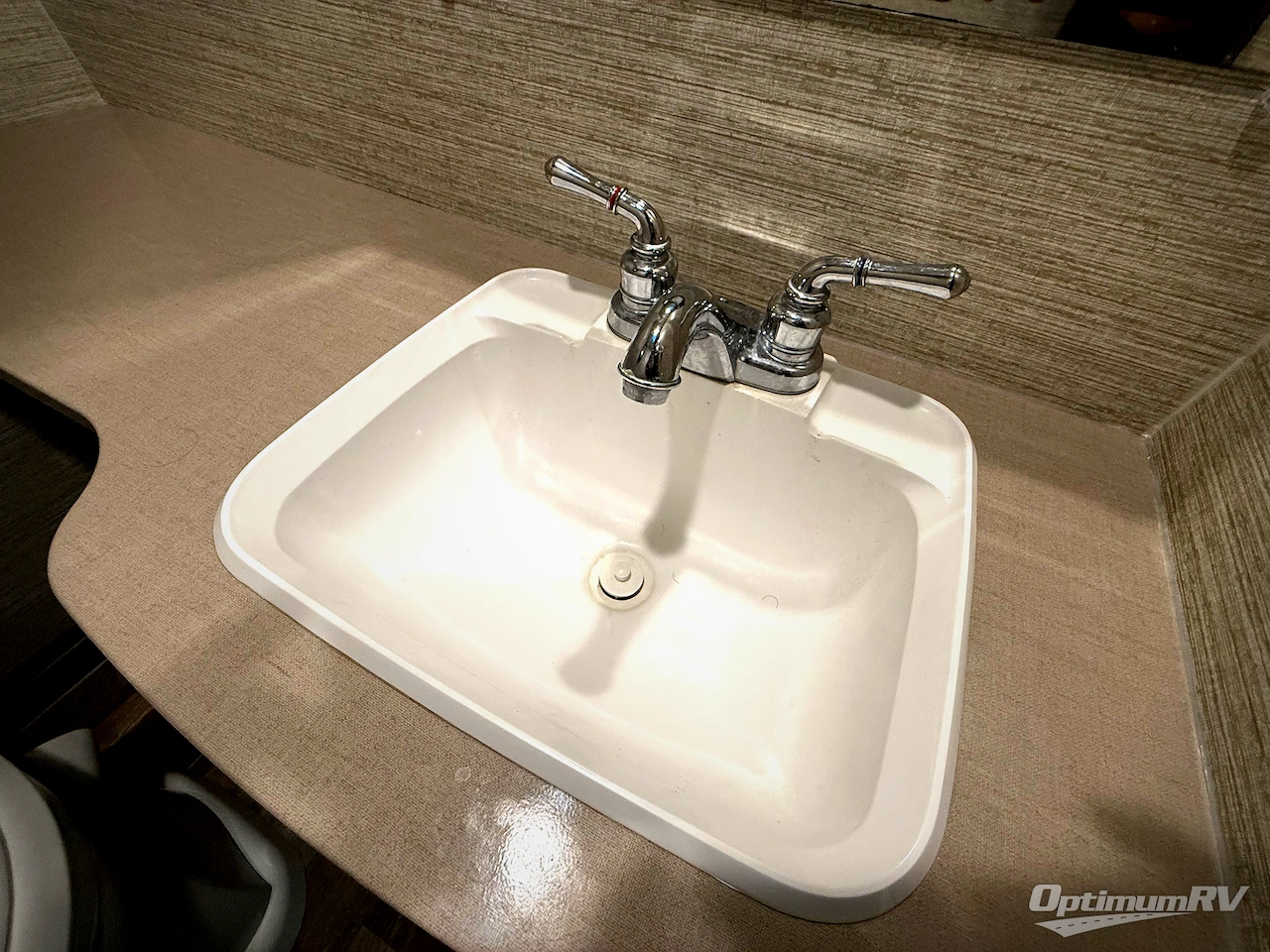 2023 Winnebago Minnie Winnie 31K Photo 15