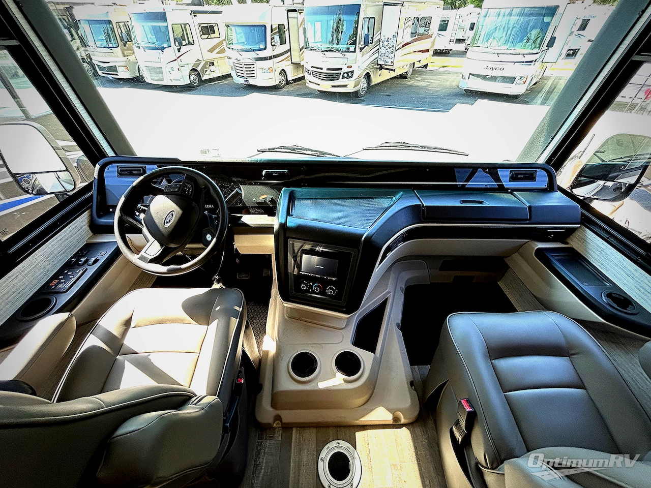2024 Entegra Vision XL 36C Photo 6