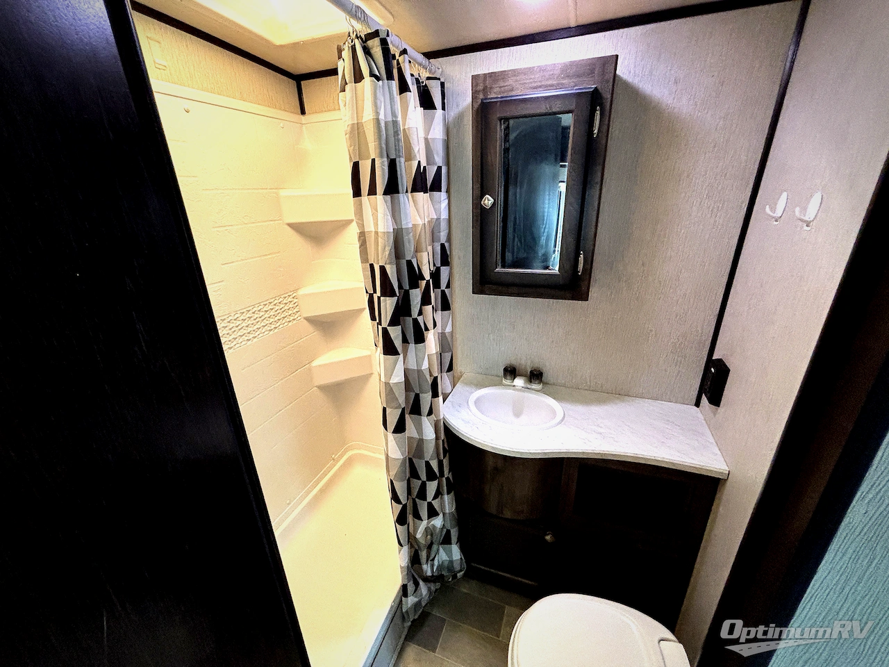 2020 Heartland Mallard 27 Photo 10