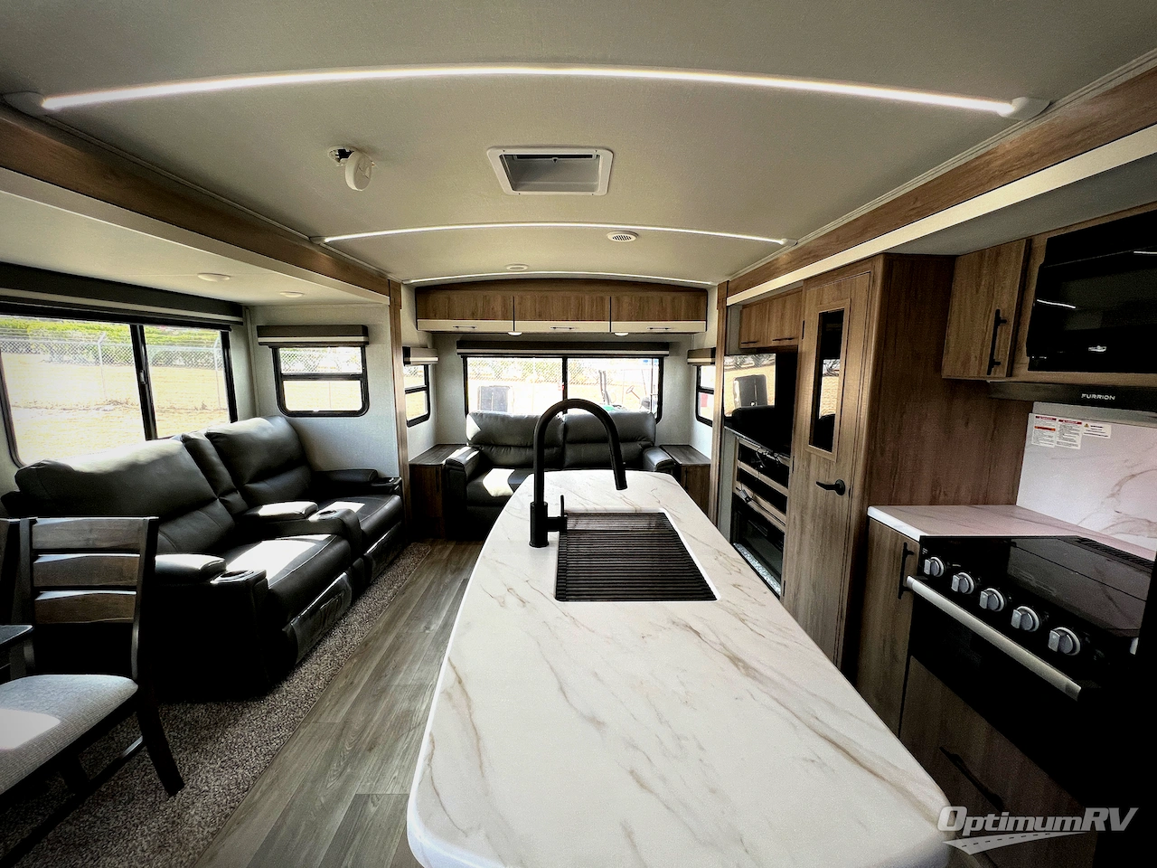 2024 Grand Design Imagine 2970RL Photo 4