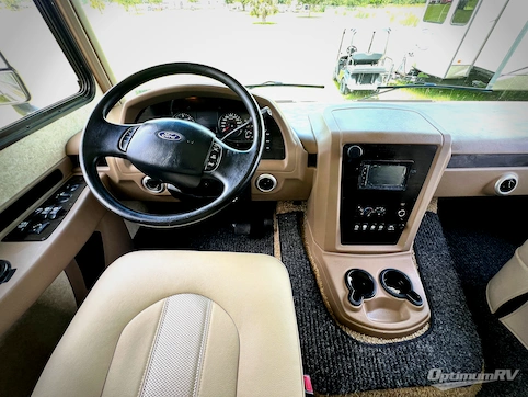 2014 Forest River Georgetown XL 377TSF RV Photo 2
