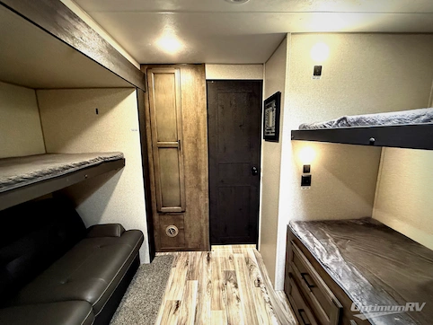 2022 Venture SportTrek Touring Edition STT343VBH RV Photo 4