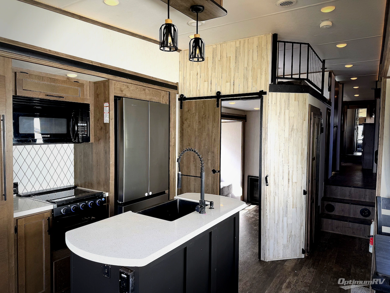 2022 Forest River Sabre 36BHQ Photo 8