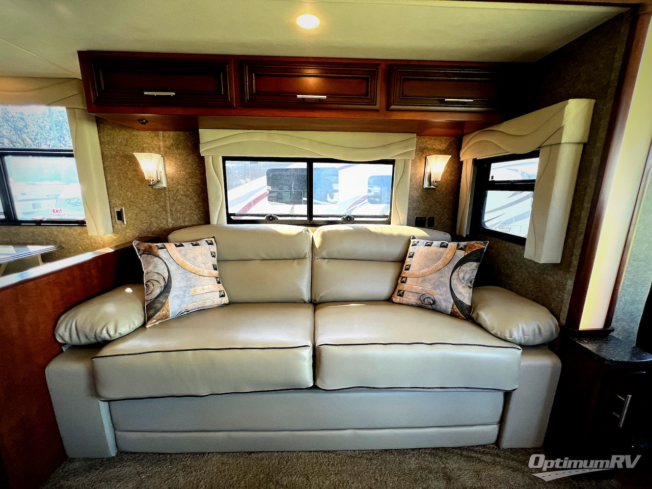 2016 Newmar Canyon Star 3953 Photo 8