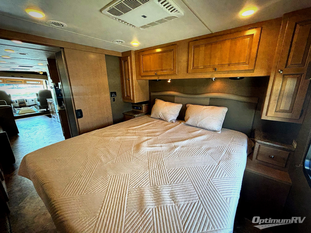 2016 Thor Windsport 34F Photo 13