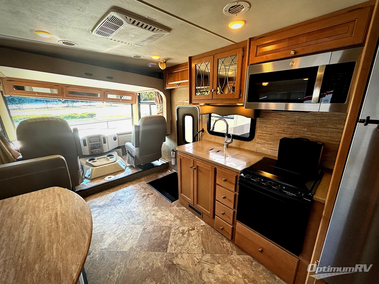 2016 Thor Windsport 34F Photo 6