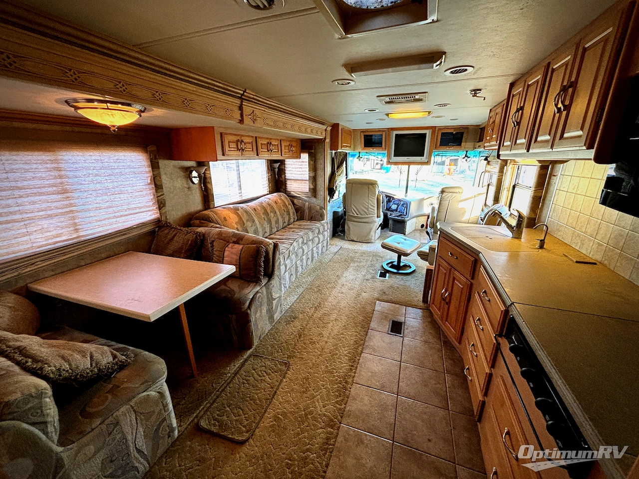 2004 Coachmen Sportscoach Cross Country 34F Photo 12