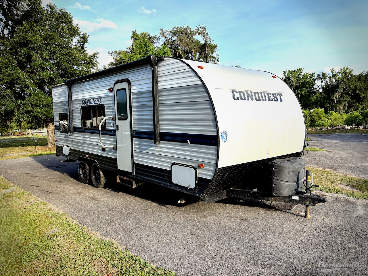 2022 Gulf Stream Conquest Special Edition Series 26BHG Photo 1
