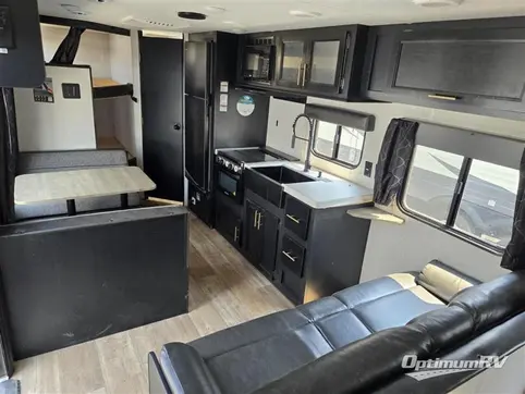 2022 Forest River Cherokee Grey Wolf 26DJSE RV Photo 3