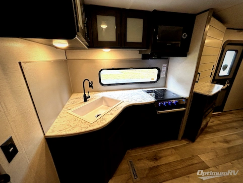 2022 Dutchmen Aspen Trail LE 29BB RV Photo 3