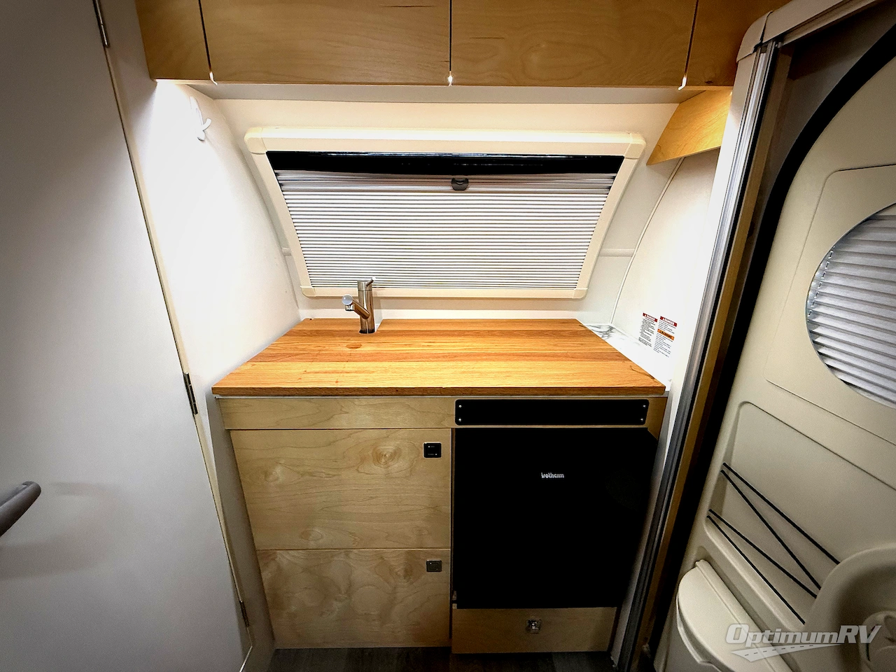 2022 nuCamp TAB 320 CS-S Photo 9