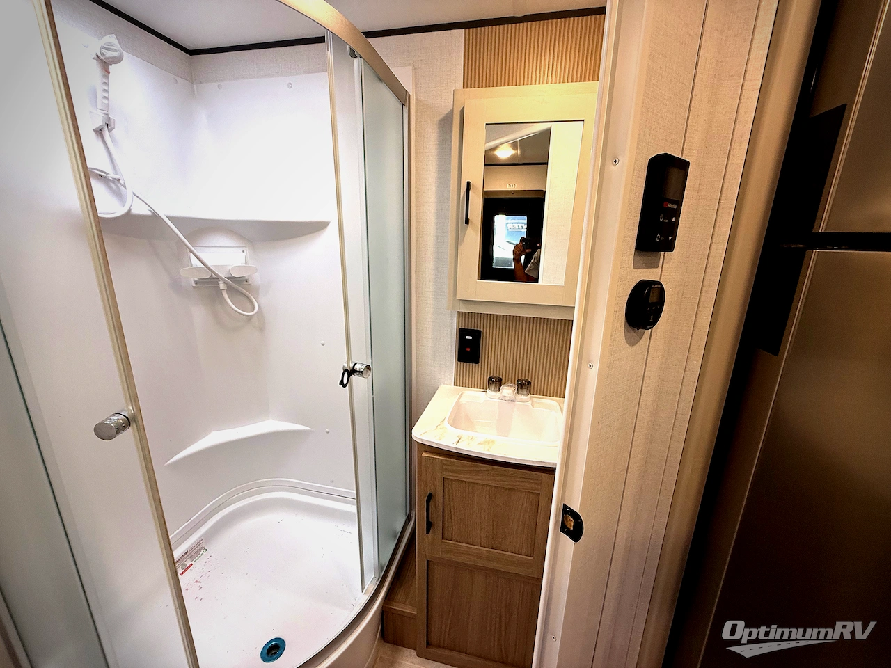 2026 Dutchmen Aspen Trail LE 19RB Photo 14