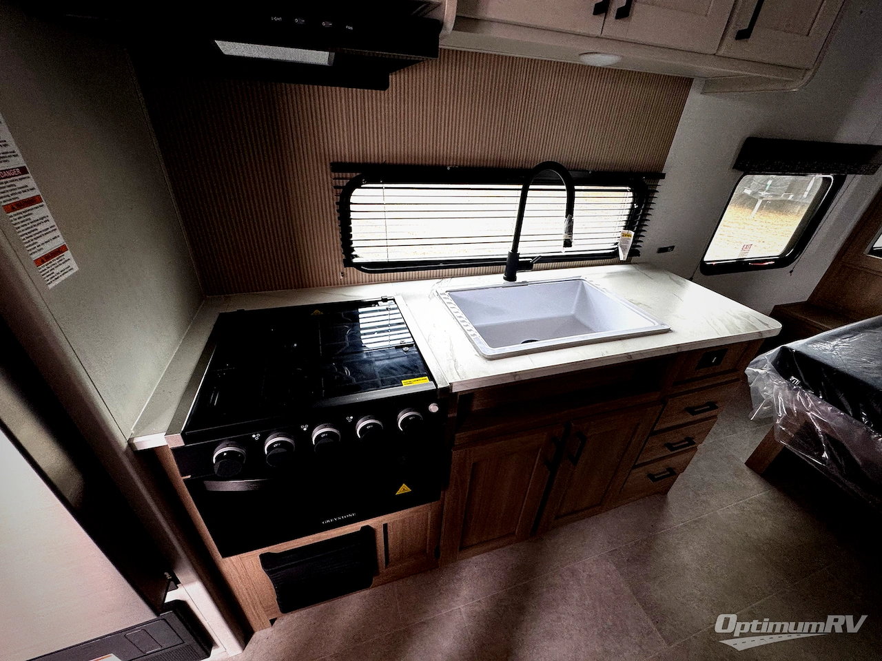 2026 Dutchmen Aspen Trail LE 19RB Photo 10