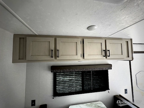 2026 Dutchmen Aspen Trail LE 19RB RV Photo 3