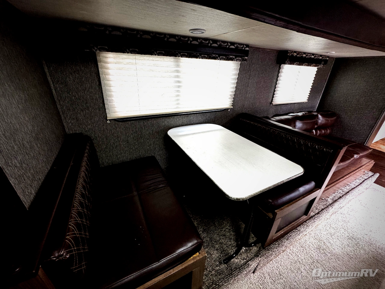 2018 Heartland Pioneer SO185 Photo 9