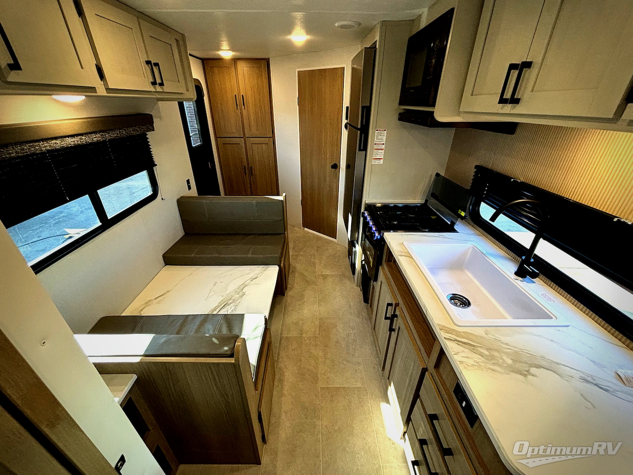 2026 Dutchmen Aspen Trail LE 19RB Photo 5