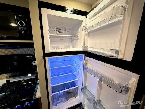 2026 Dutchmen Aspen Trail LE 29TB RV Photo 3