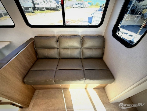 2026 Dutchmen Aspen Trail 38DS RV Photo 2