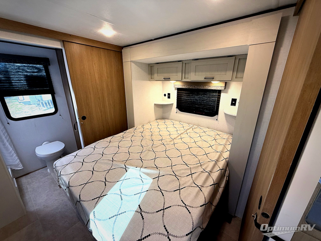 2026 Dutchmen Aspen Trail 38DS Photo 13