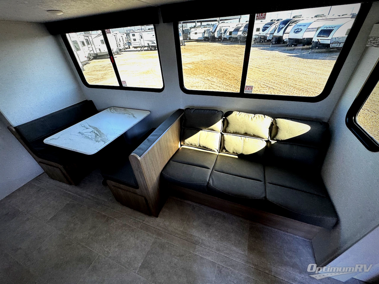 2026 Dutchmen Aspen Trail 38DS Photo 4