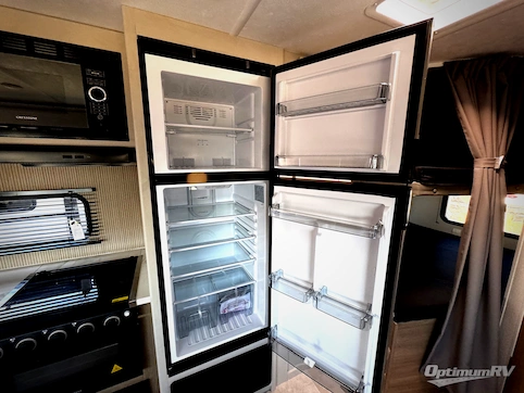 2026 Dutchmen Aspen Trail LE 26BH RV Photo 3