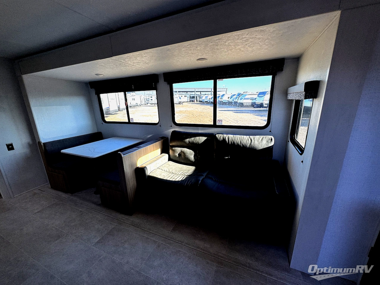 2026 Dutchmen Aspen Trail LE 26BH Photo 3