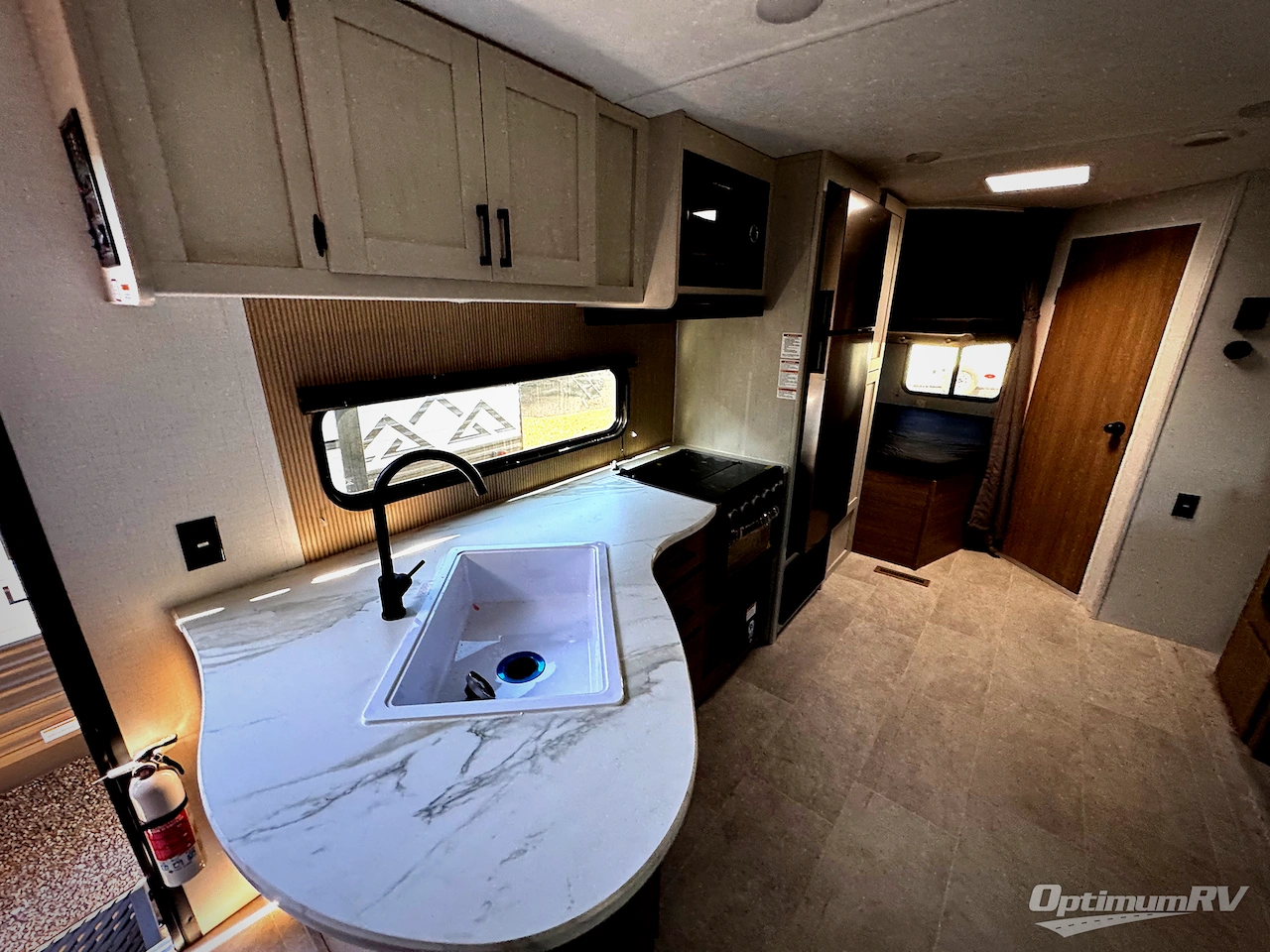 2026 Dutchmen Aspen Trail LE 26BH Photo 3