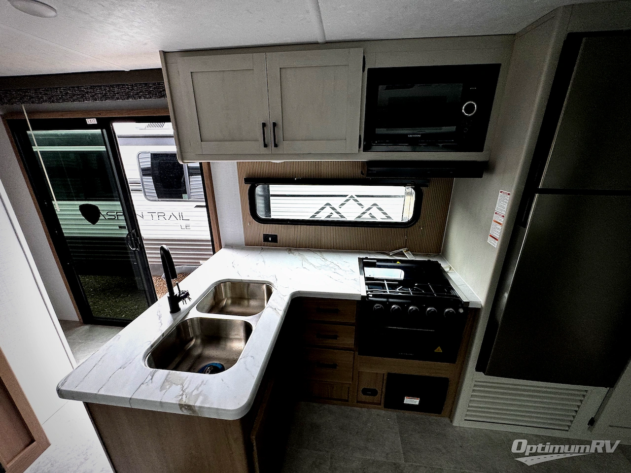 2026 Dutchmen Aspen Trail 38DS Photo 4