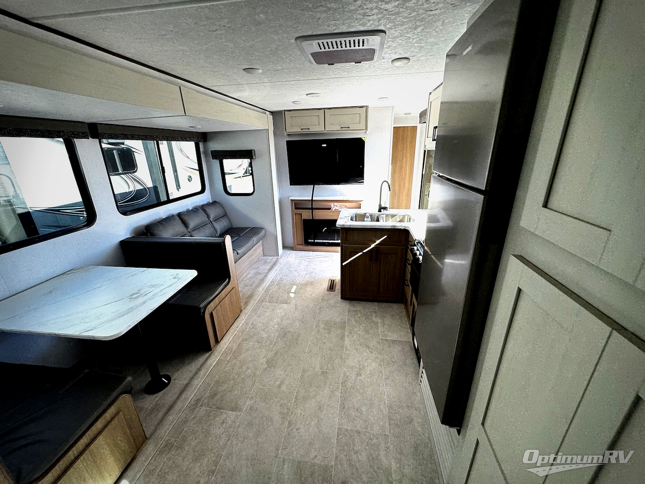 2026 Dutchmen Aspen Trail 38DS Photo 14