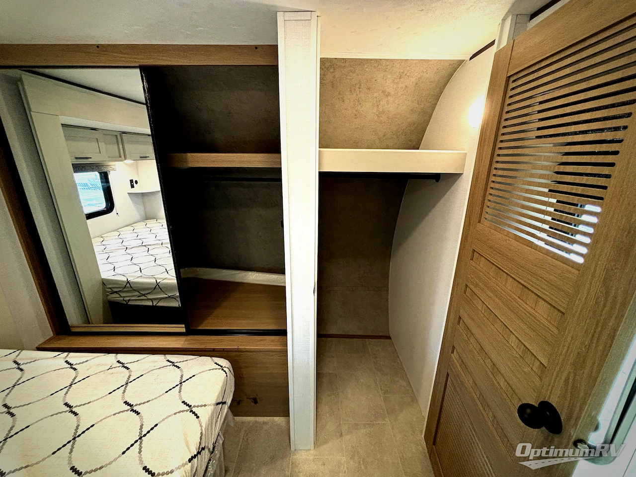 2026 Dutchmen Aspen Trail 38DS Photo 11