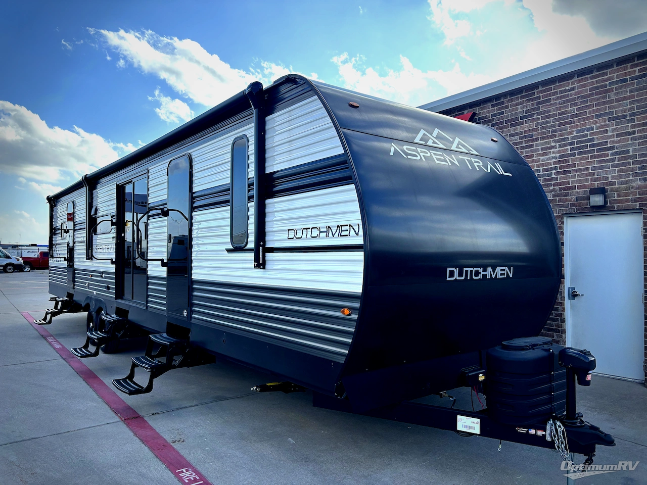 2026 Dutchmen Aspen Trail 38DS Photo 1