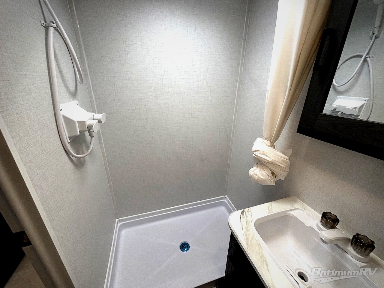 2026 Dutchmen Aspen Trail Mini 17QB Photo 12