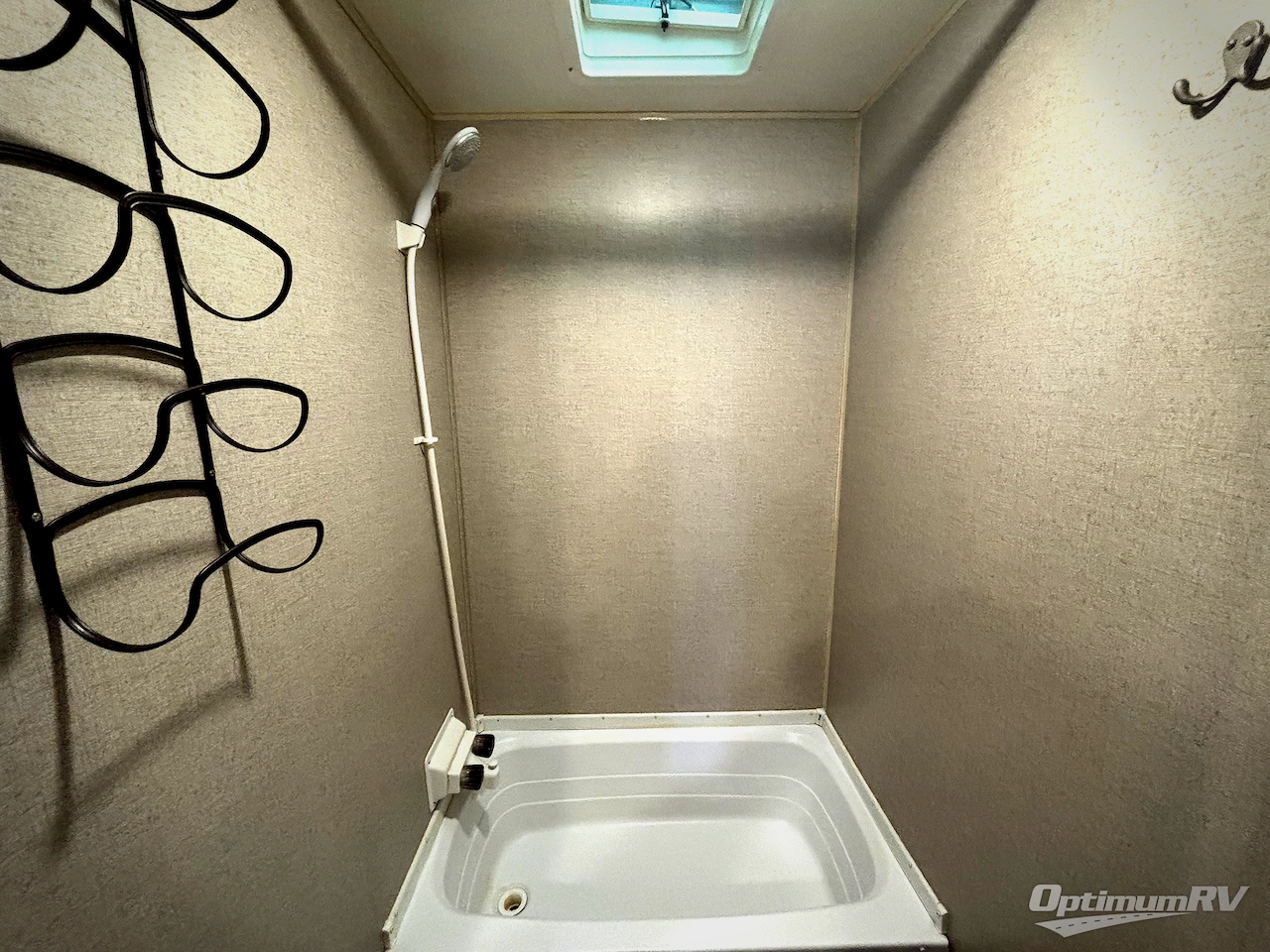 2019 Dutchmen Aspen Trail 25BH Photo 11