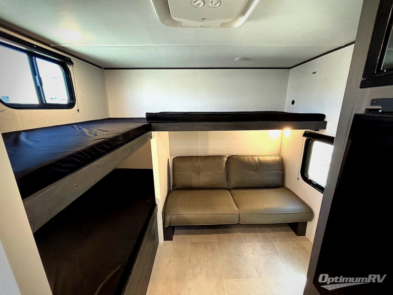 2026 Dutchmen Aspen Trail Mini 17QB Photo 8