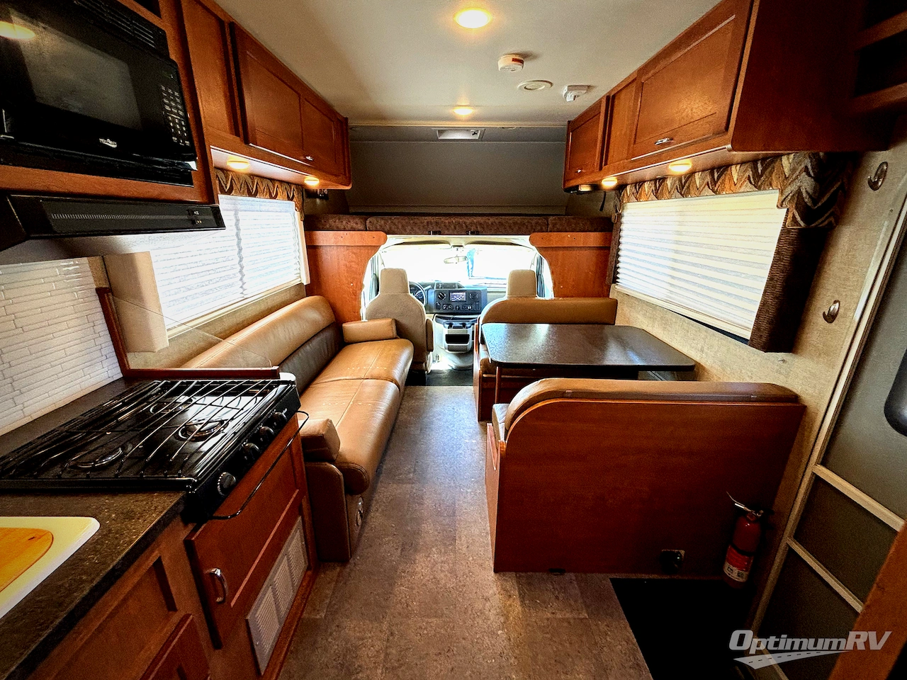 2017 Winnebago Spirit 25B Photo 5