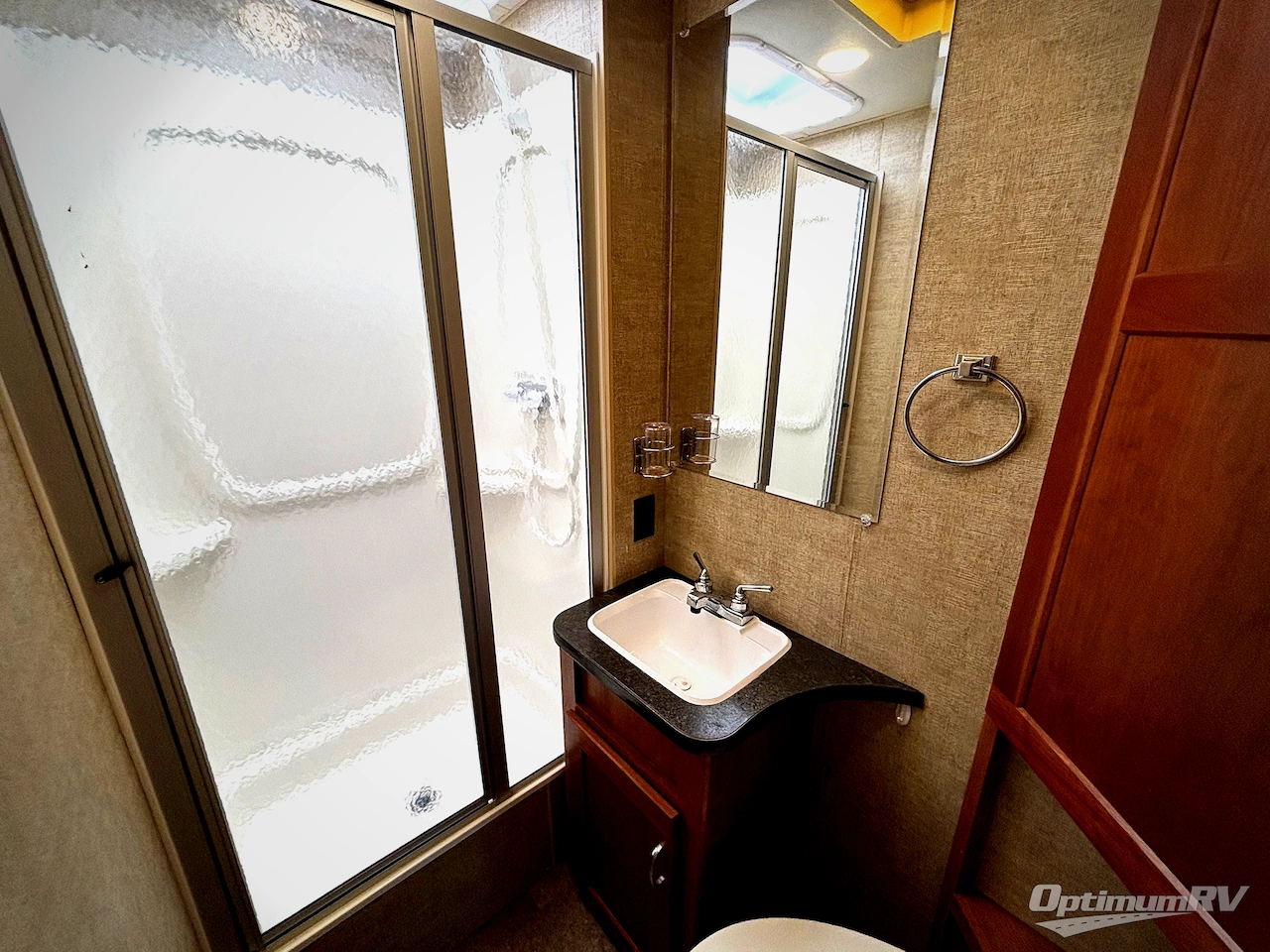 2017 Winnebago Spirit 25B Photo 19