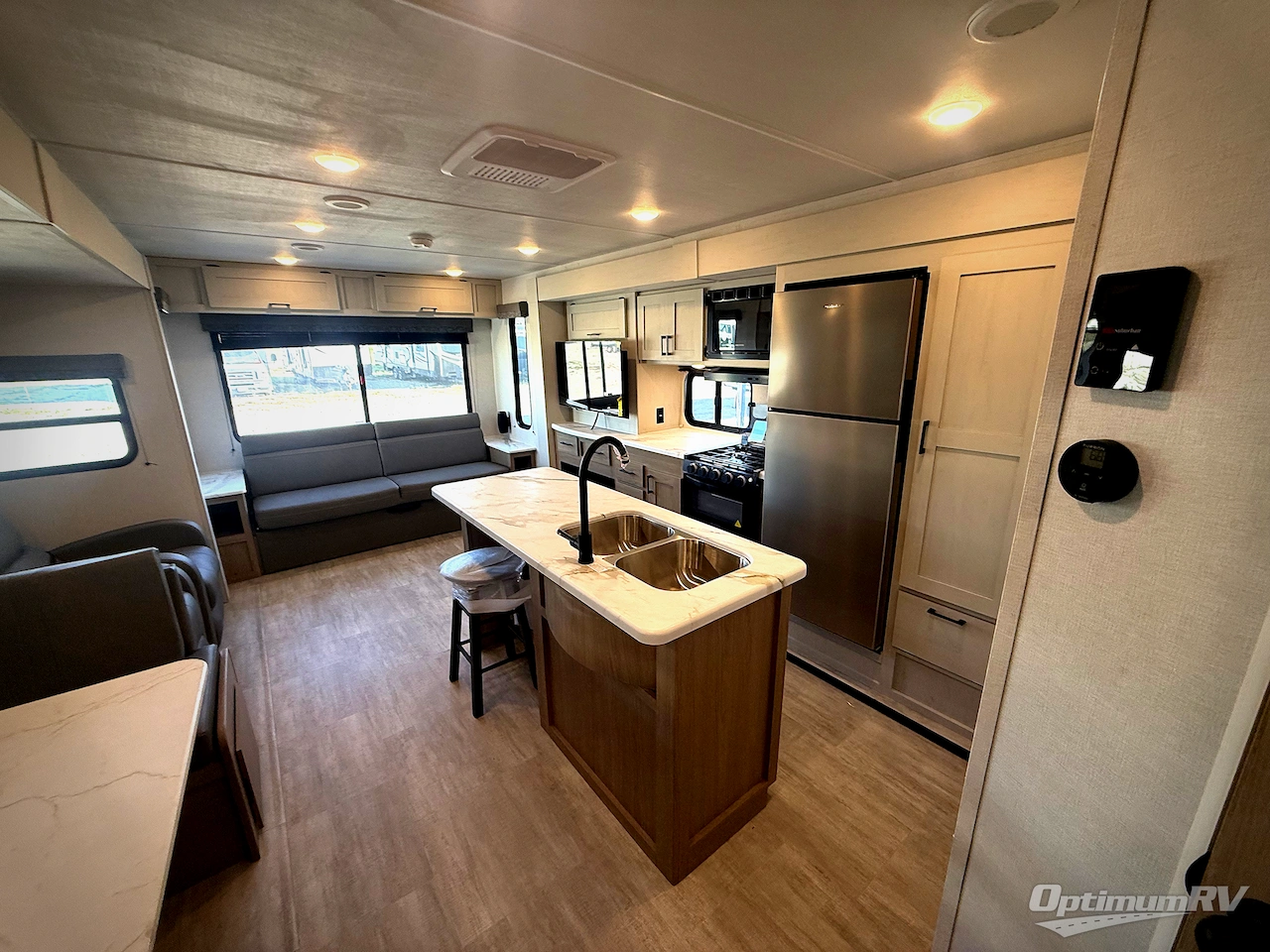 2026 Dutchmen Aspen Trail 3410RLL Photo 4