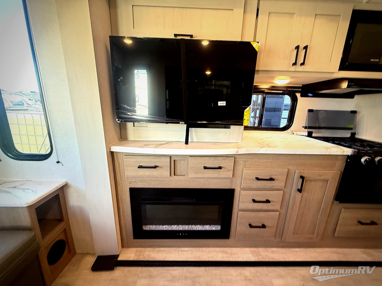 2026 Dutchmen Aspen Trail 3410RLL Photo 8