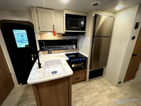 2026 Dutchmen Aspen Trail LE 29TB RV Photo 3