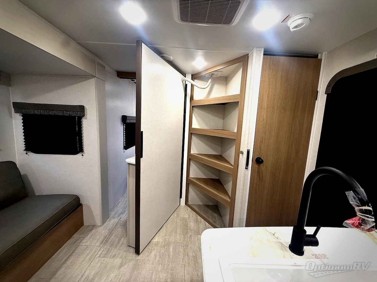 2026 Dutchmen Aspen Trail LE 29TB Photo 11