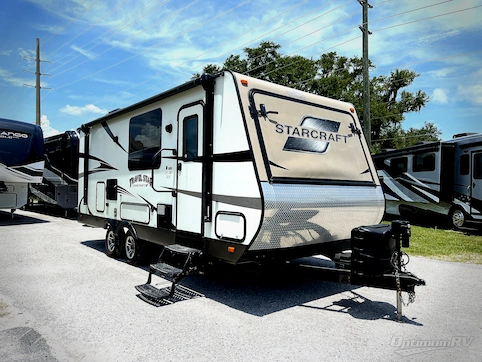 Used 2015 Starcraft Travel Star 227CKS Featured Photo