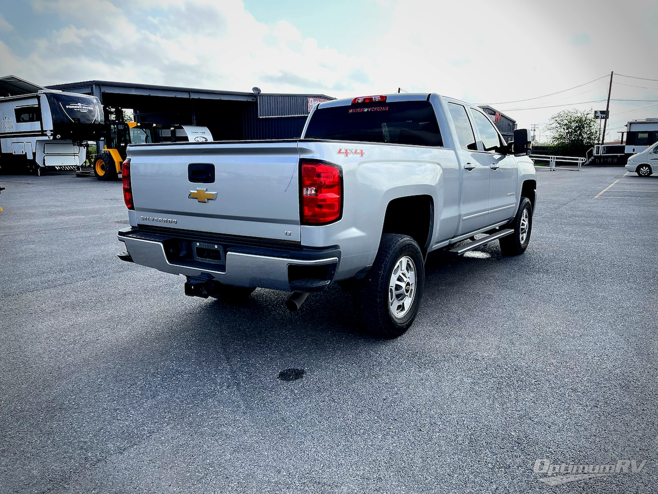 2015 Chevrolet Silverado 2500HD Photo 3