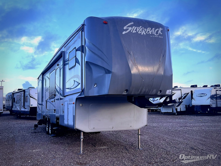 2013 Forest River Cedar Creek Silverback 35FL RV Photo 1