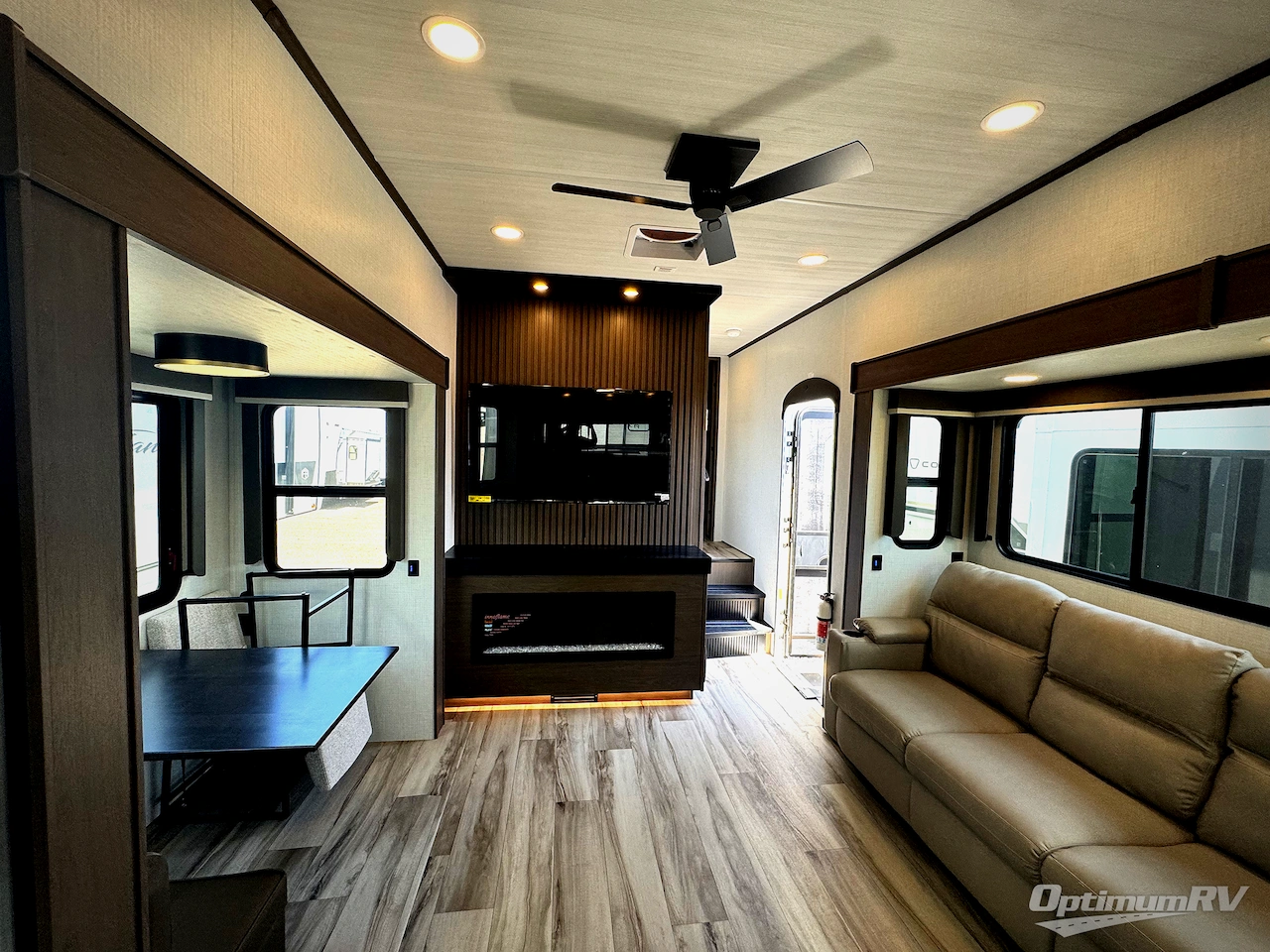 2027 Keystone Cougar 350LLK Photo 12