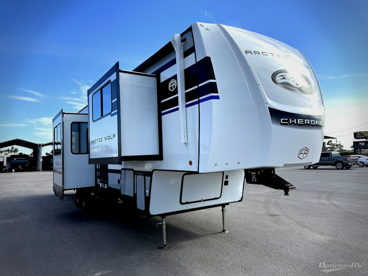 2027 Forest River Cherokee Arctic Wolf 3950SUITE Photo 1